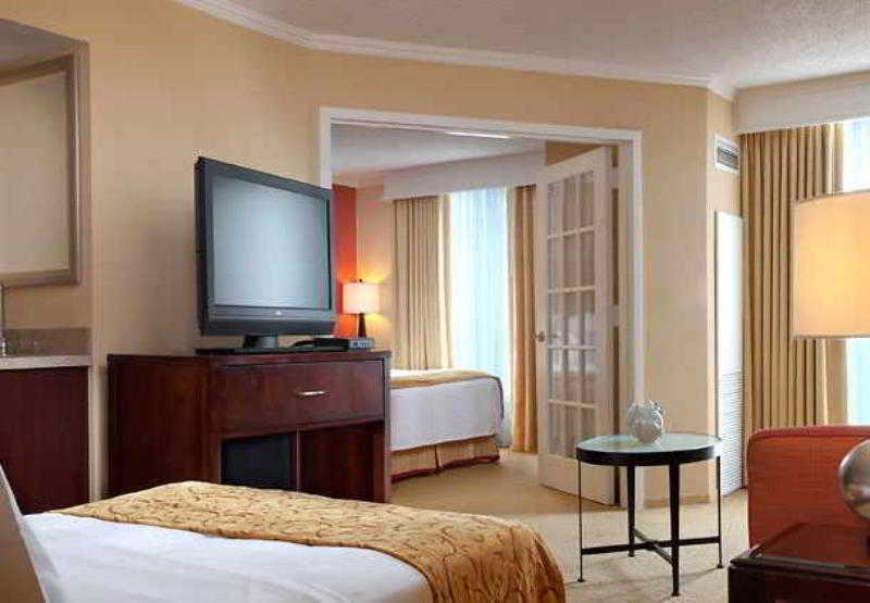 רוזמונט Chicago Marriott Suites O'Hare מראה חיצוני תמונה