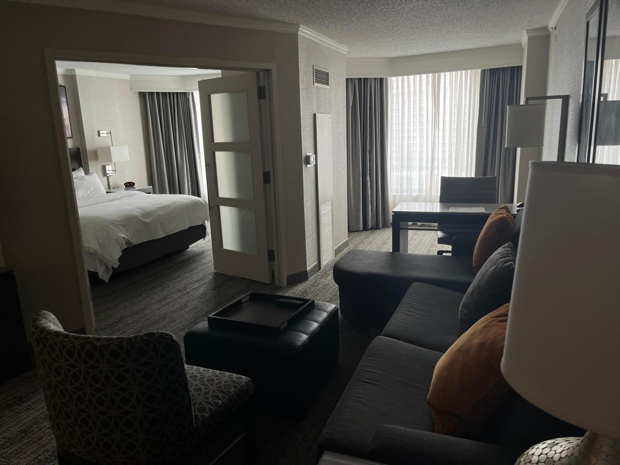 רוזמונט Chicago Marriott Suites O'Hare מראה חיצוני תמונה